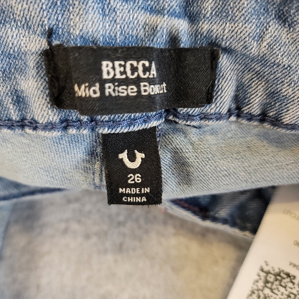 True Religion Becca Mid Rise Bootcut Jeans Light Wash Pink Stitch Size 26 - Picture 3 of 11